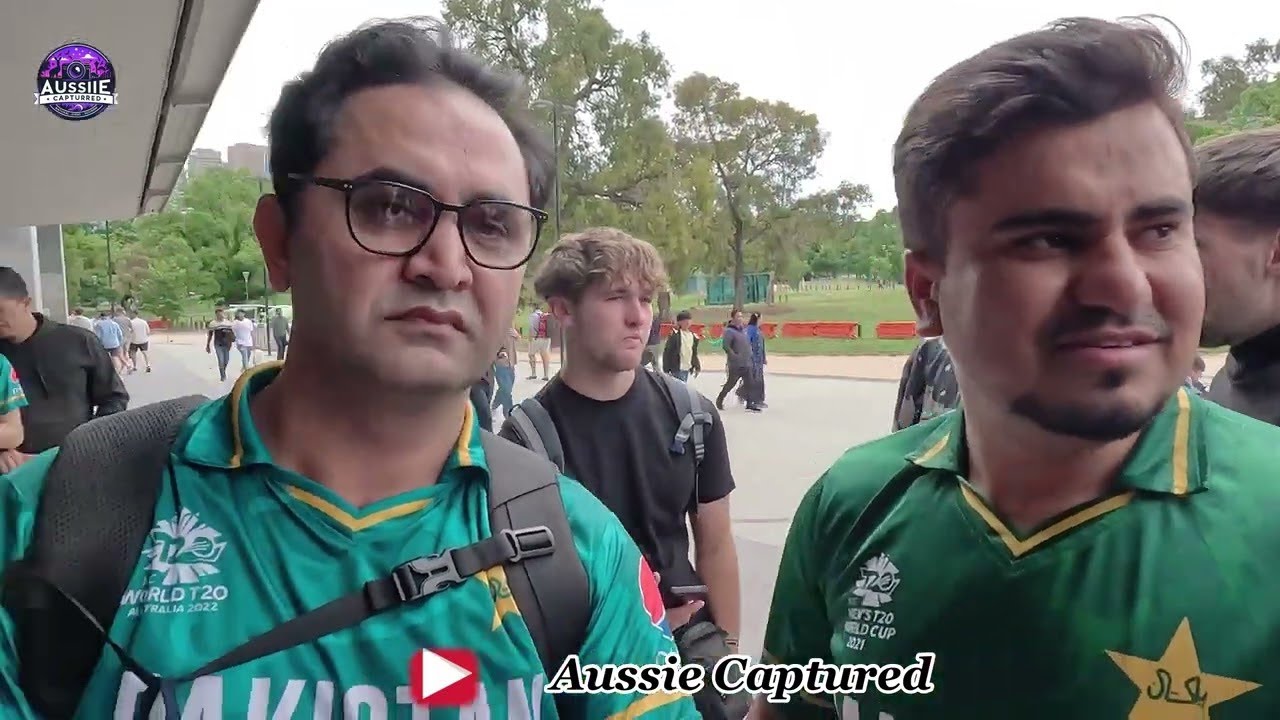 Match Between Pakistan & Australia MCG.
