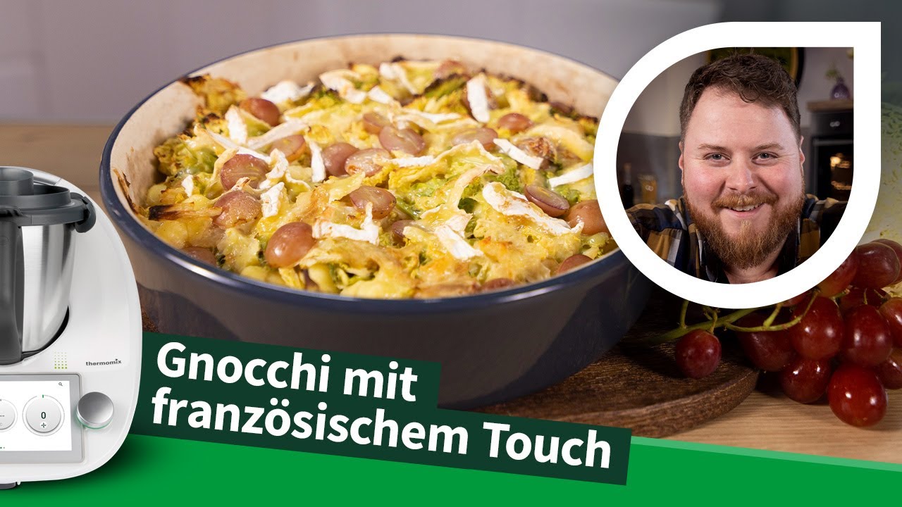Gnocchi mit Camembert, Trauben und Wirsing: Winterlicher Auflauf aus dem Thermomix® | Kochrezept