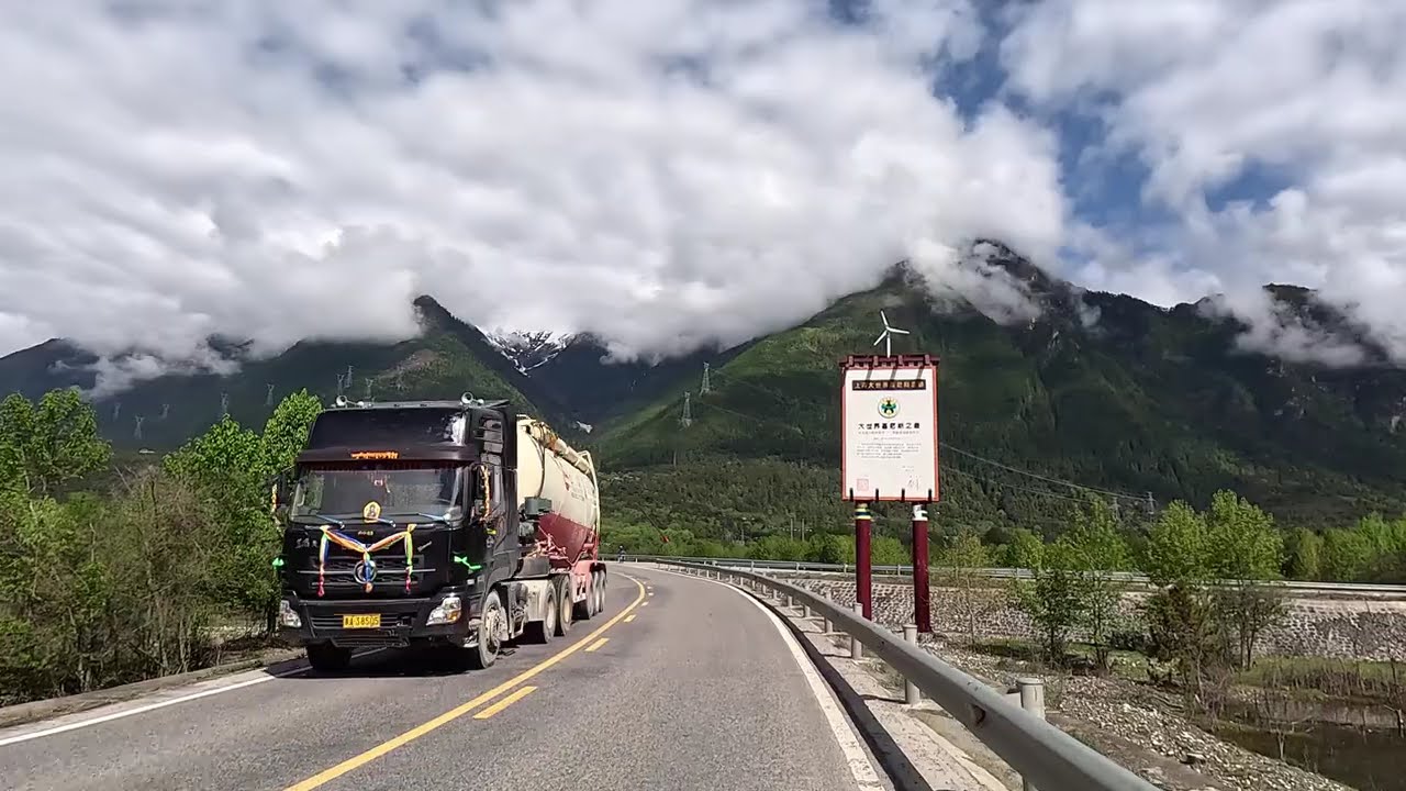 Motorcycle Tour in Western China 23:  Bomi,Tibet - Roulang, Tibet