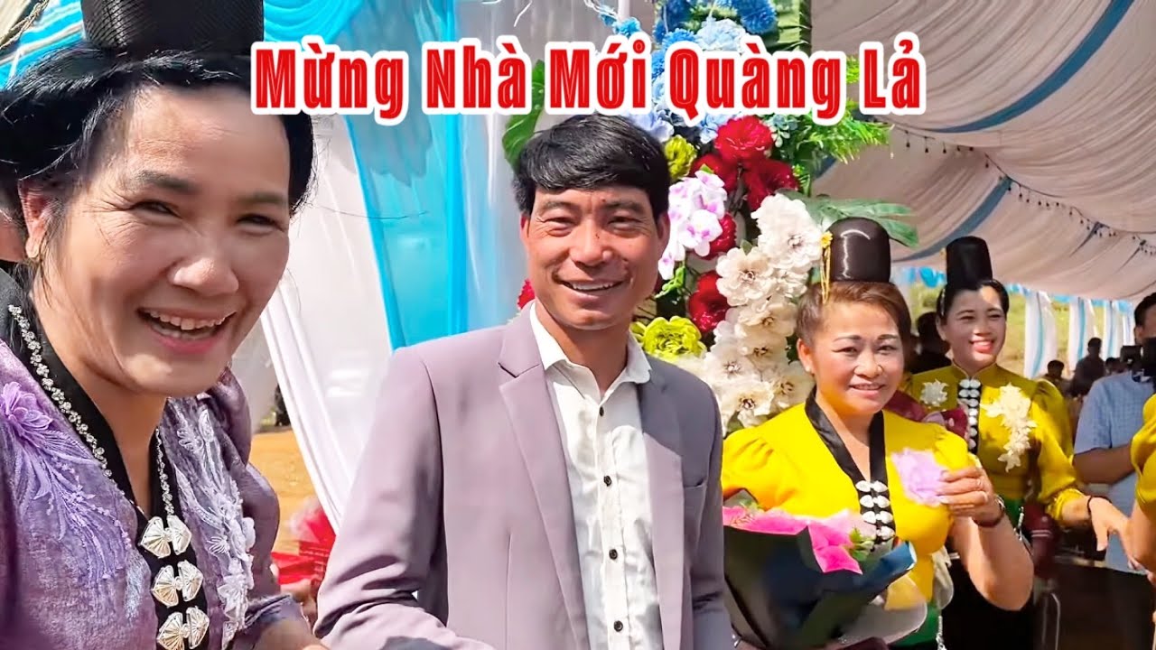 Празднование новоселья в Куанг Ла. Собралось много художников.