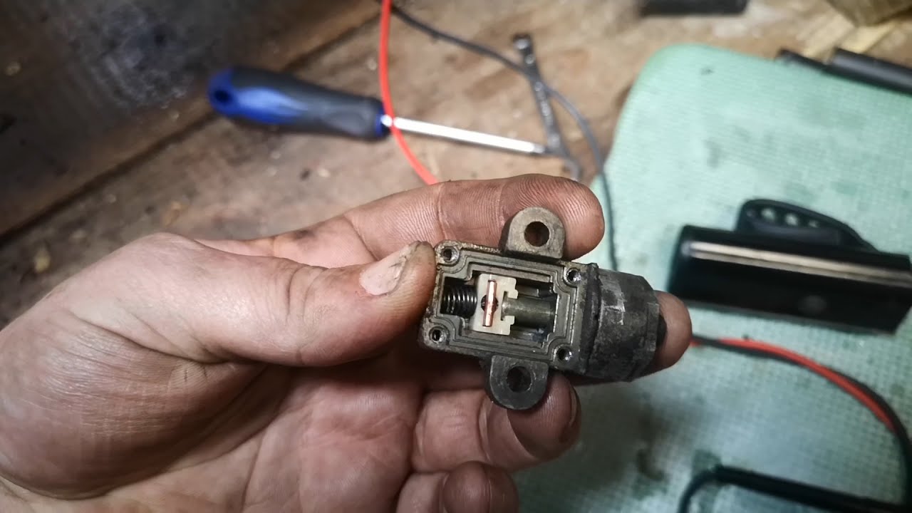Stalling When Selecting Gear? QUICK FIX! Don't Bypass Sidestand Switch.