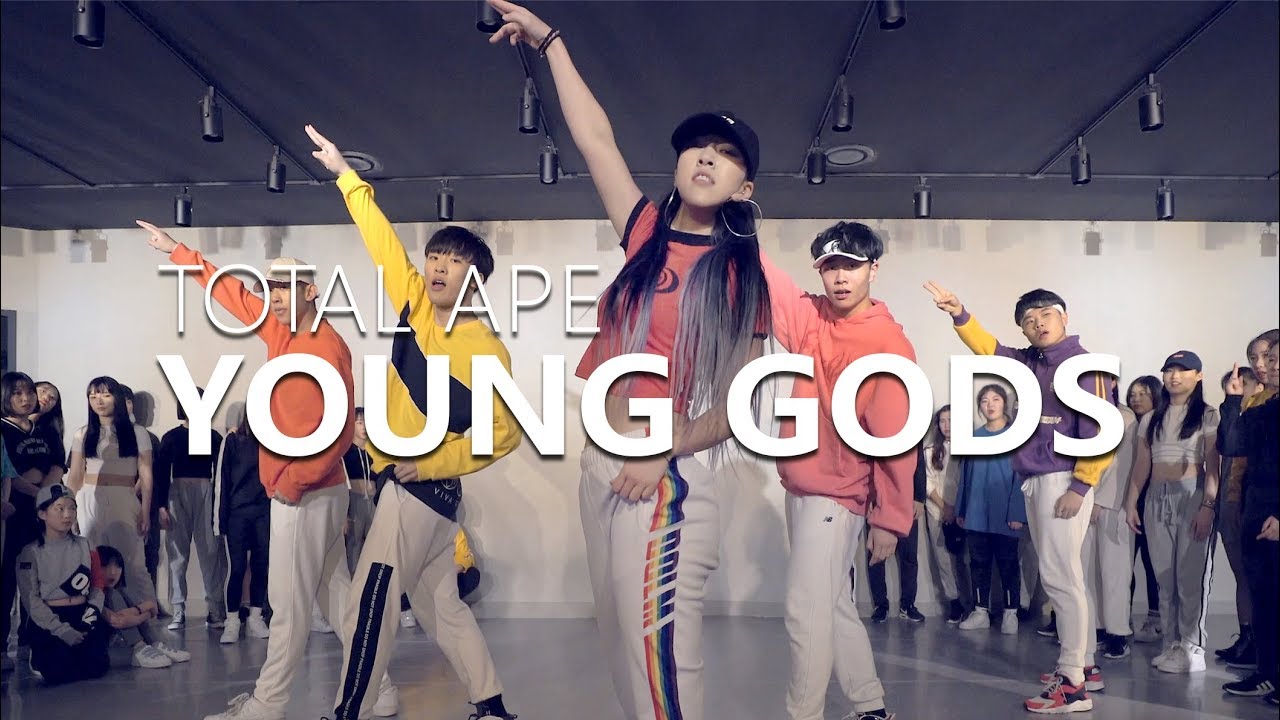 Total Ape - Young Gods / Jane Kim Choreography .