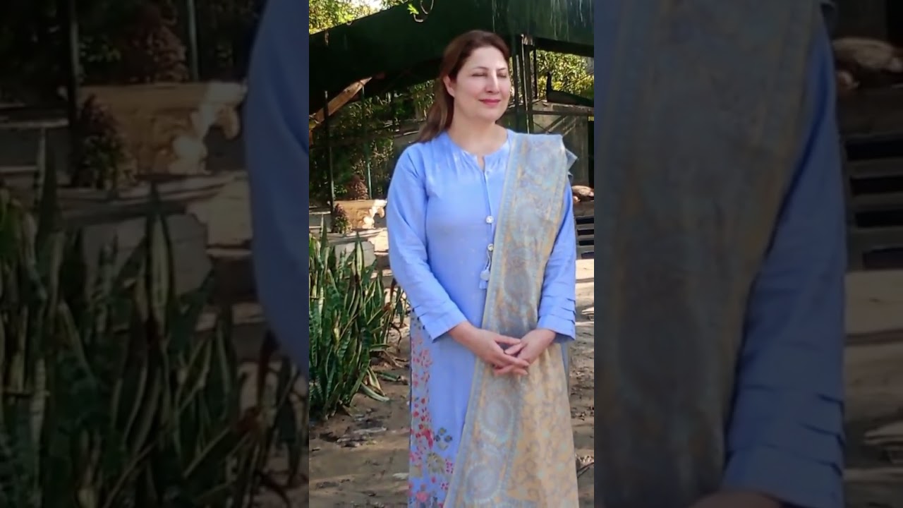 Saima Noor Spreads Joy: Meeting Fans and Kids!