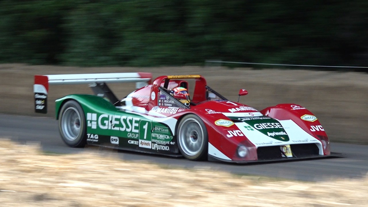 Ferrari 333 SP V12 Screams Up The Goodwood Hillclimb!