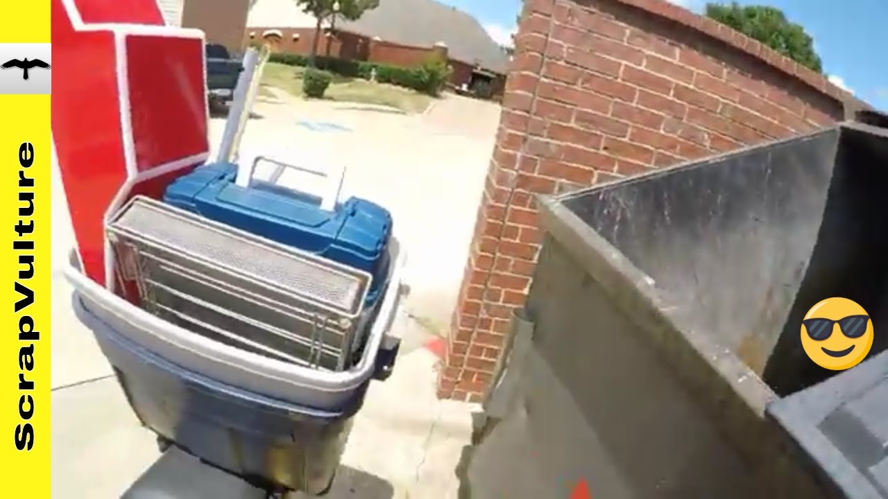 DUMPSTER DIVING for Treasure, Scrap Metal & Pizza Hut car topper?