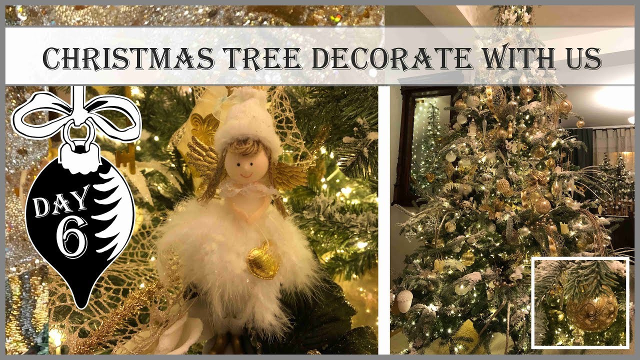 Christmas Tree Decorate with Us | 6th Day of Vintage Christmas 2019