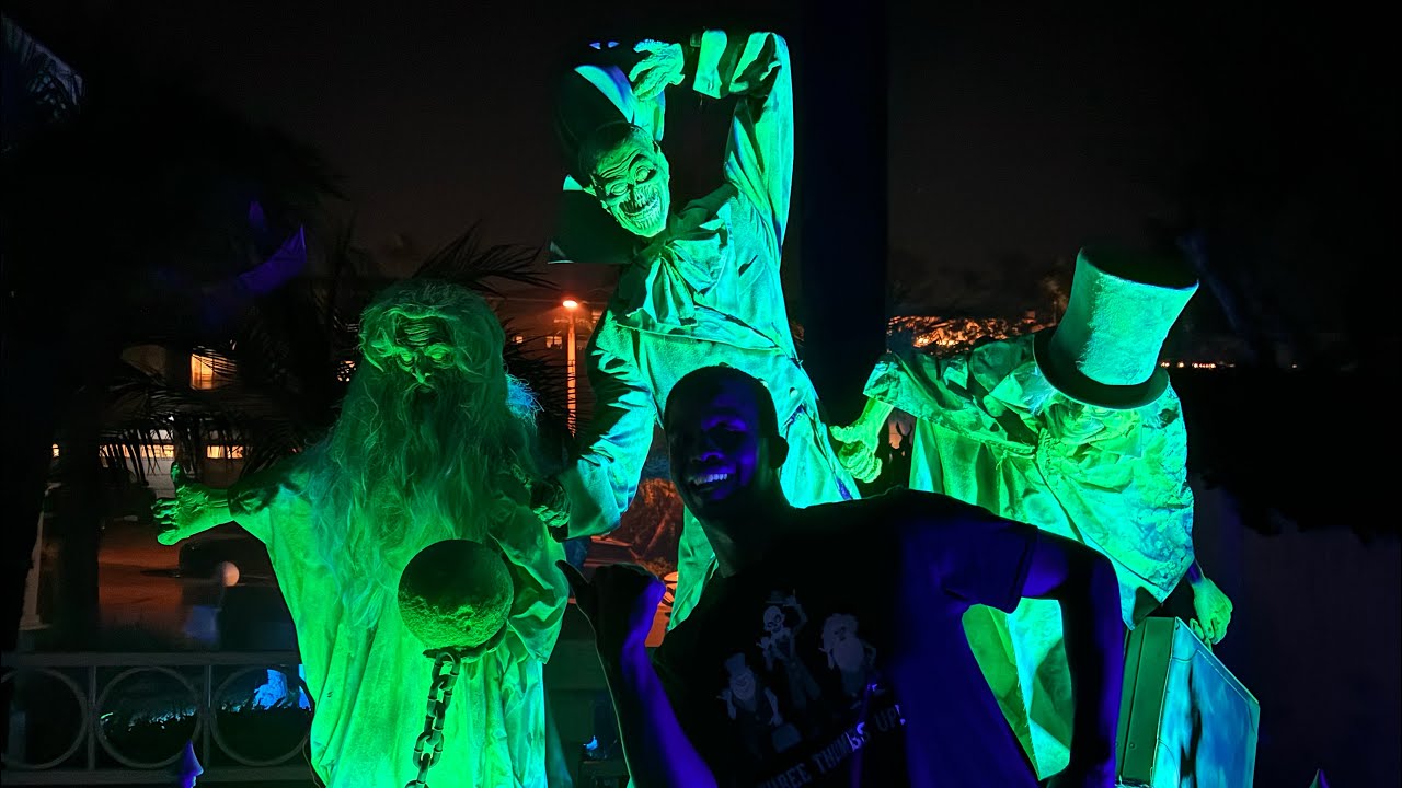 Haunted Mansion Haunt 2024  Full Walk-Through Attraction