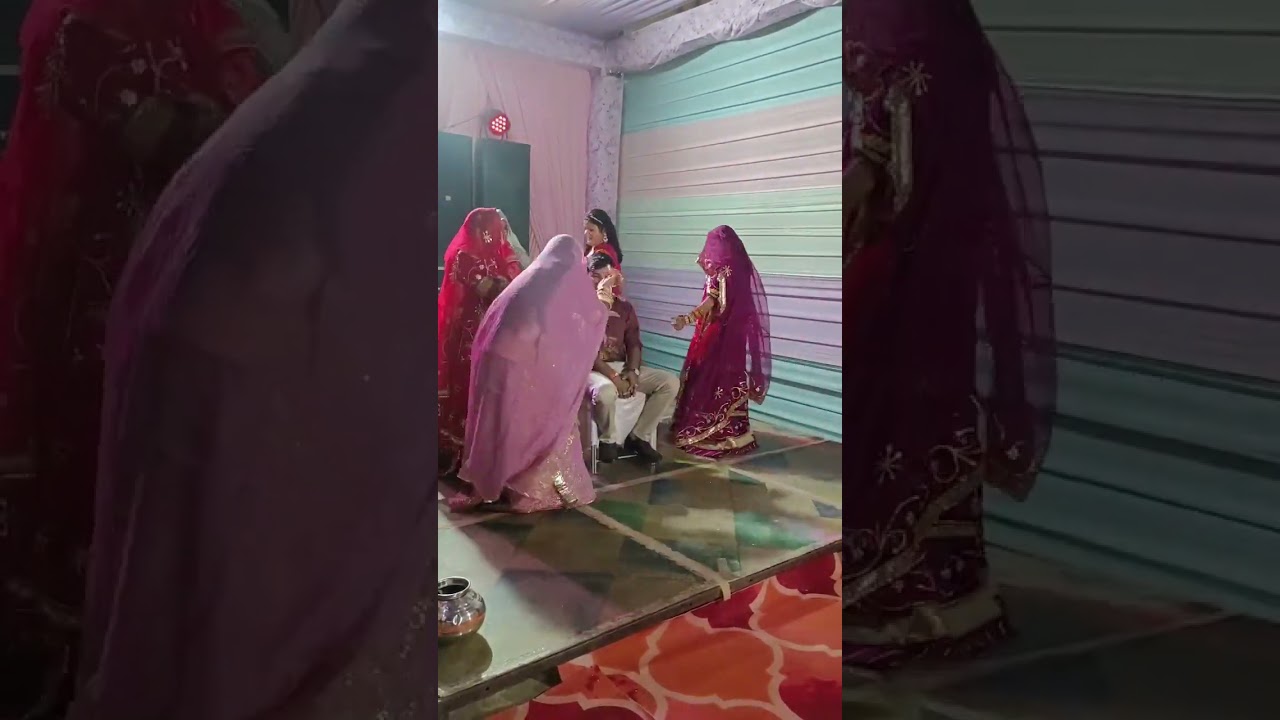 एक कुंवारा...... फिर गया मारा .....फस गया देखो ......यह बेचारा✨️✨️