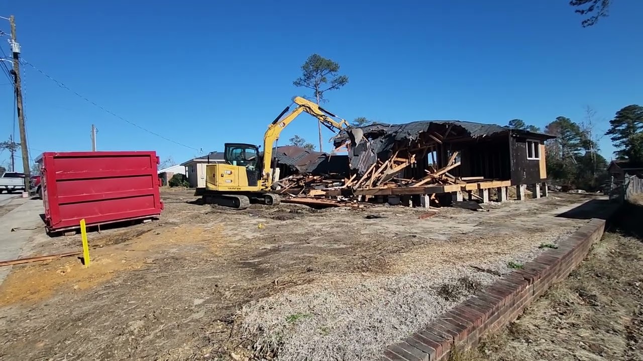 Demolition Contractor Evans GA | Partial Structure Tear-Down | Junk In The Box
