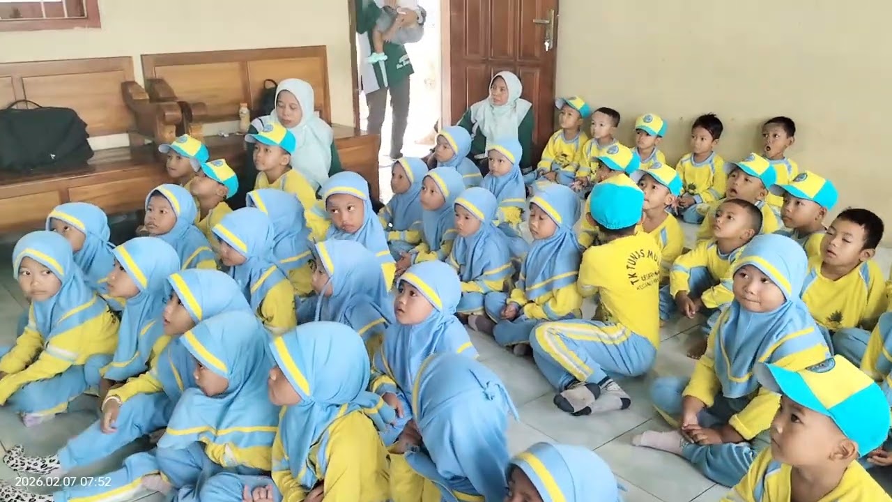 Menonton video macam pekerjaan #likeandsubscribe #tktunasmulya #belajarmenyenangkan #anakhebat #join