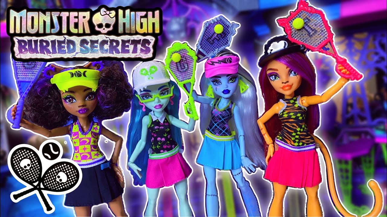 Monster High Buried Secrets Court Side Fang Out! 