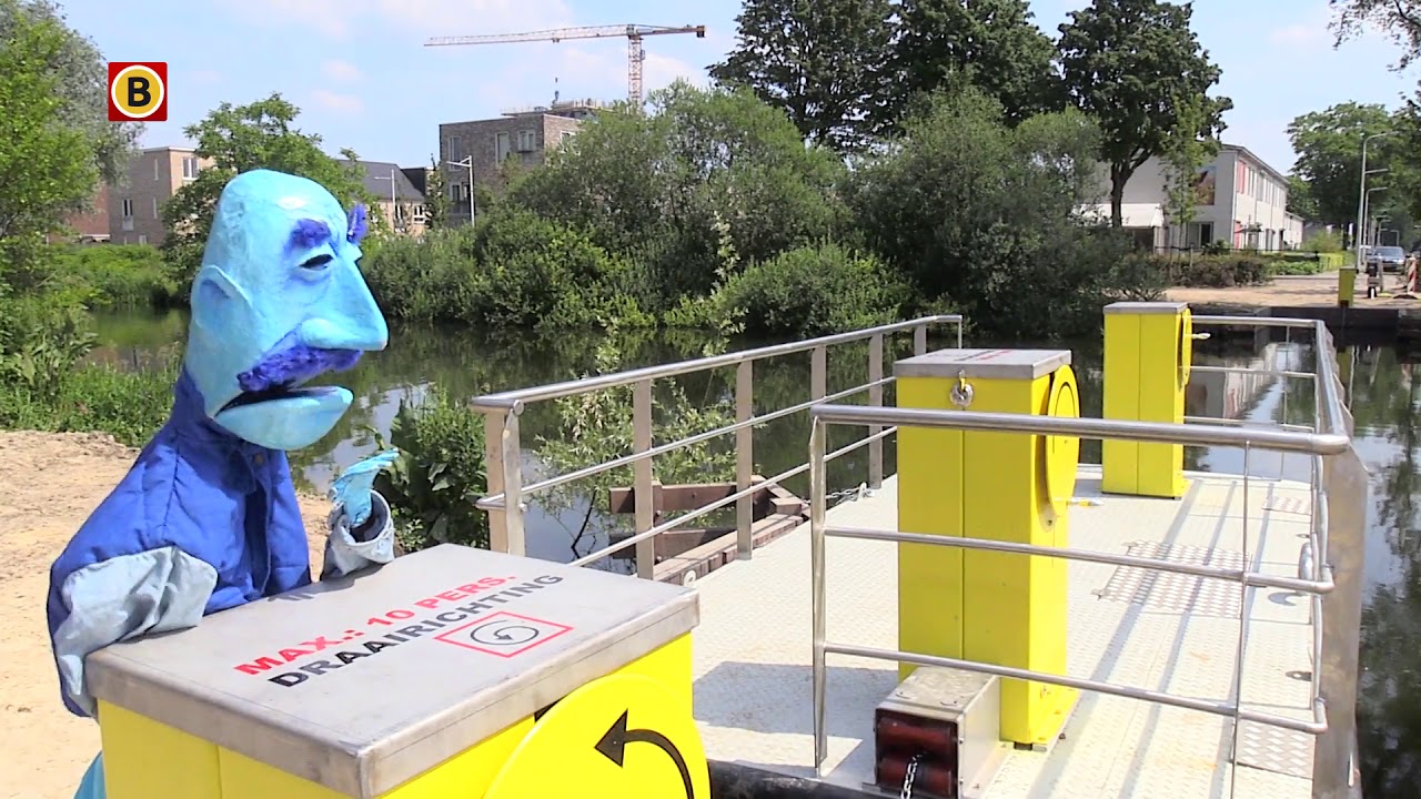 Ferry van de Zaande onthult zijn eigen ferry in Tilburg maar gaat 'm niet gebruiken: 