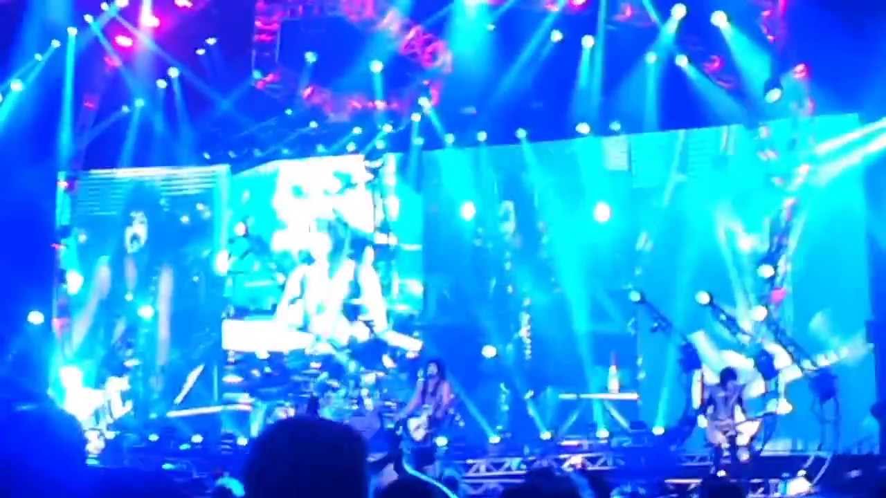 KISS - Detroit Rock City/I Was Made For Lovin' You live @ Hartwall Arena Helsinki Finland 3.6.2013