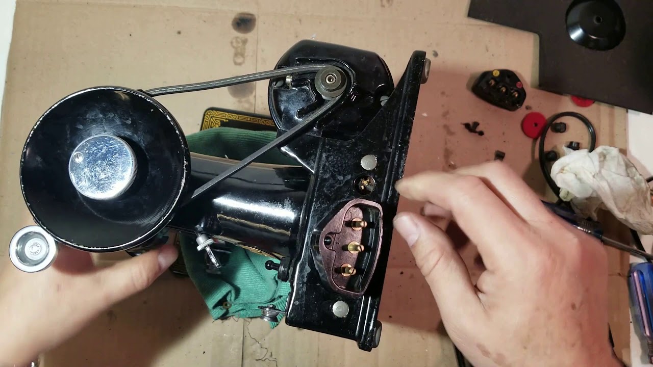 Singer Featherweight 221 Change Receptacle Connector
