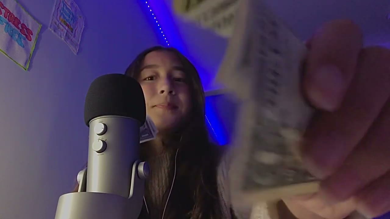 ASMR 1 Minute Money Crinkling 💵 // Dollar Bill Triggers