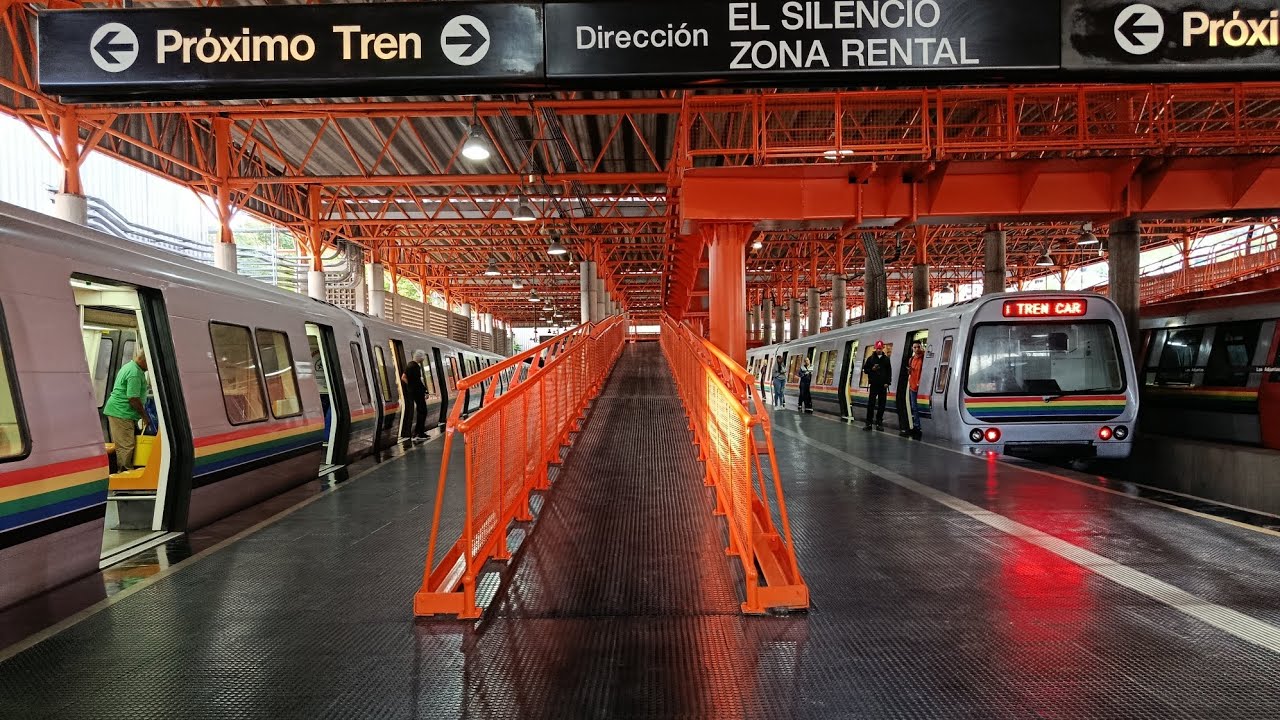 MCCS: Compilación estación Las Adjuntas L2 🟢#viralvideo #video
