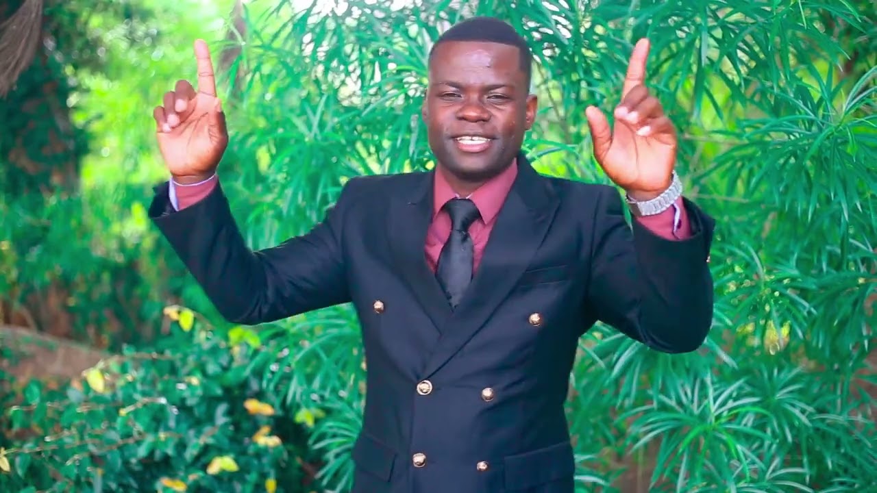 Minister blessed Ncube - Taurai Mwari Official Video