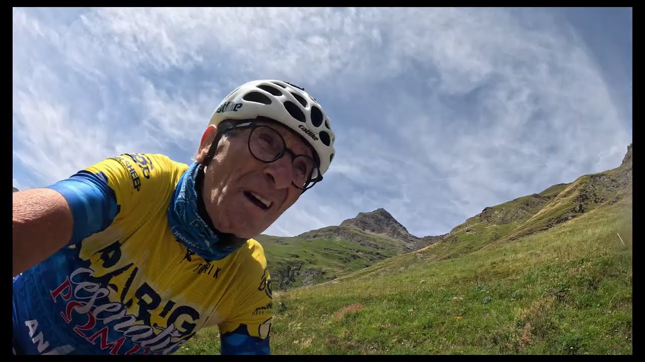COLLE DELL'ISERAN IN BICI 2770 SLM IL VALICO ROTABILE PIU 'ALTO D'EUROPA