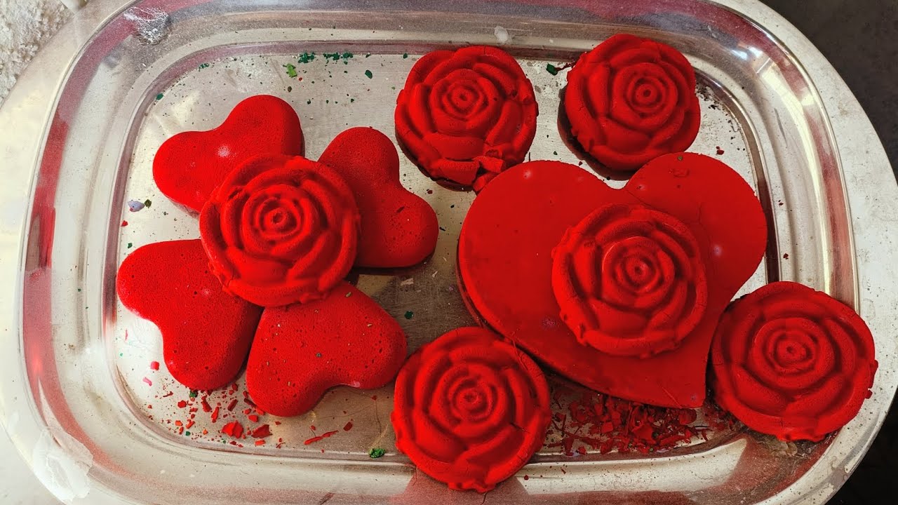 Red cuties| love the colour, texture| gymchalk| ASMR| oddlysatisfying| relaxing|sleep aid| subscribe