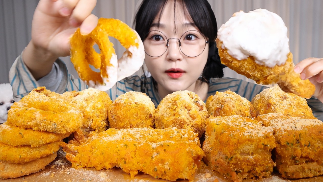 Хрустящая курица Bburinkle, луковые кольца, жареные креветки и менбоша 💛Mukbang ASMR
