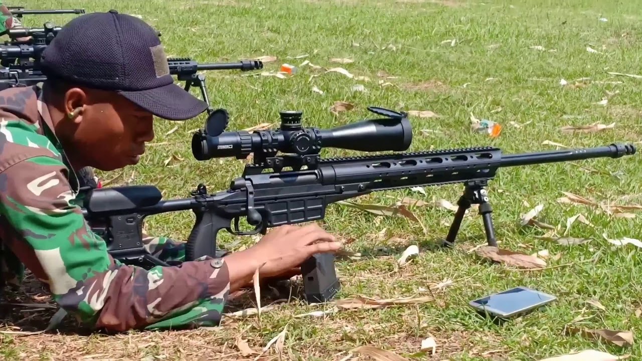 Latihan sniper TNI