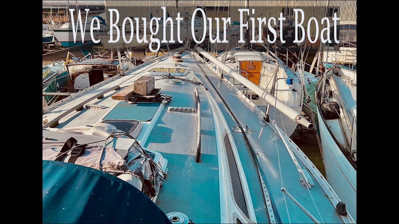 We Bought Our First Boat. Vlog 01