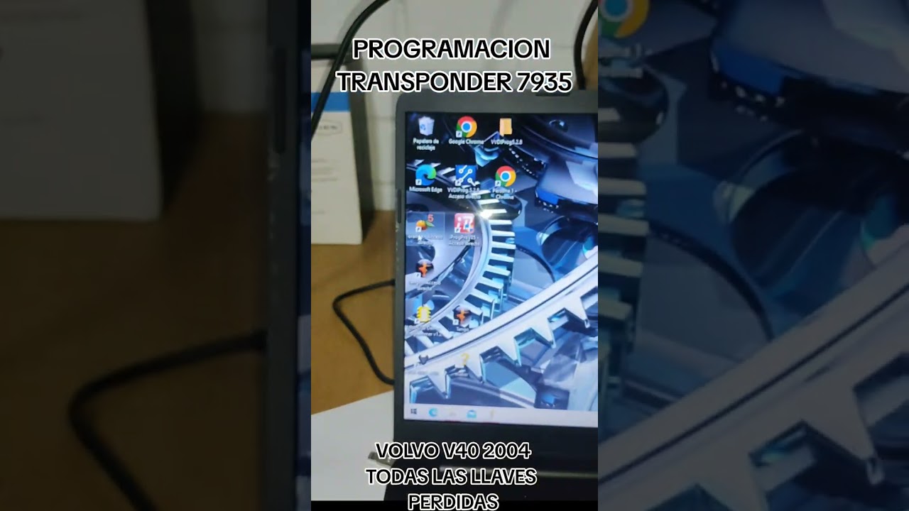programacion chip 7935 Volvo v40 año 2004 #chip #programacion #autos #cerrajeros #cerrajería