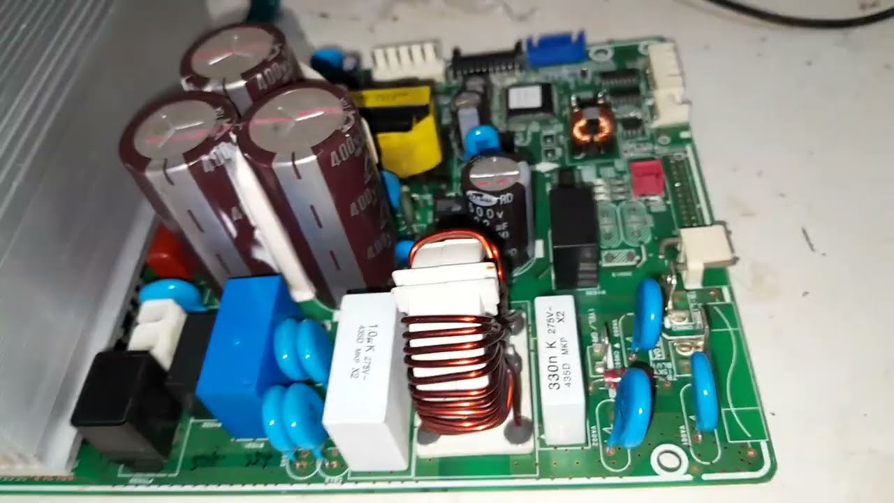 Samsung Smart Inverter com falha de comunicação Parte 1 reparando a placa (comunicação F1,F2)