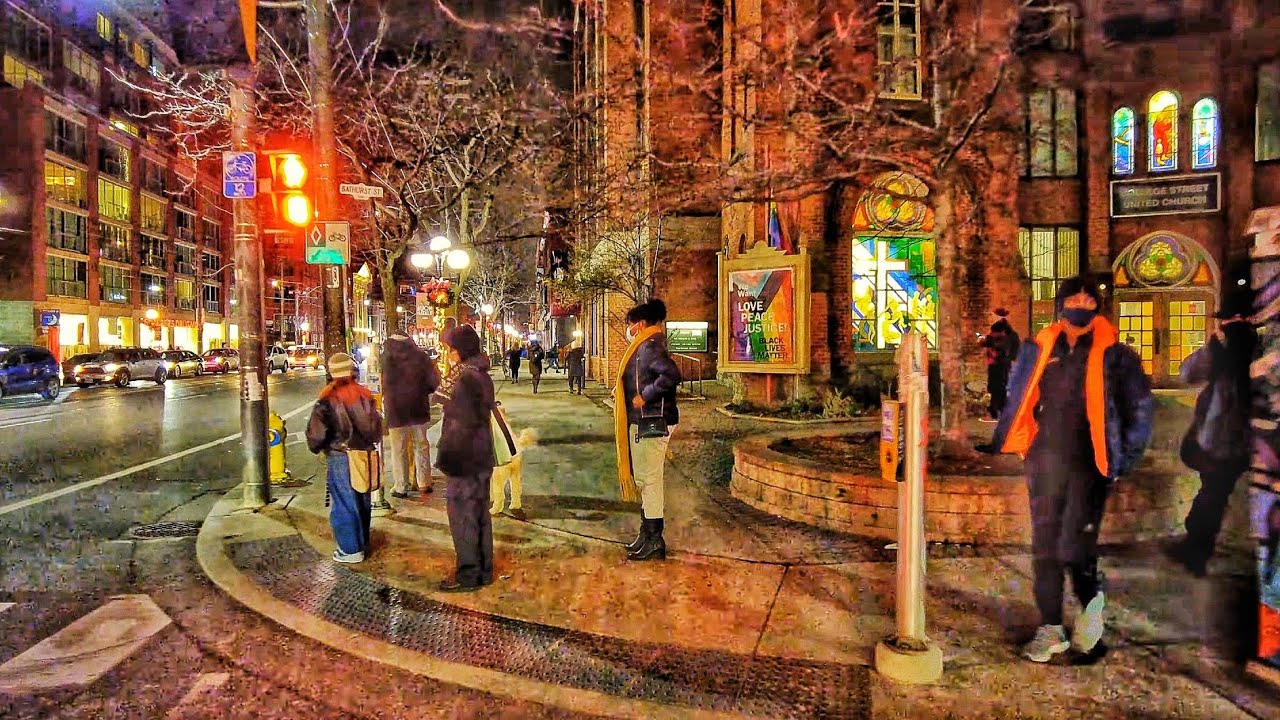 Toronto Walk - College St, Harbord Village to Little Italy
