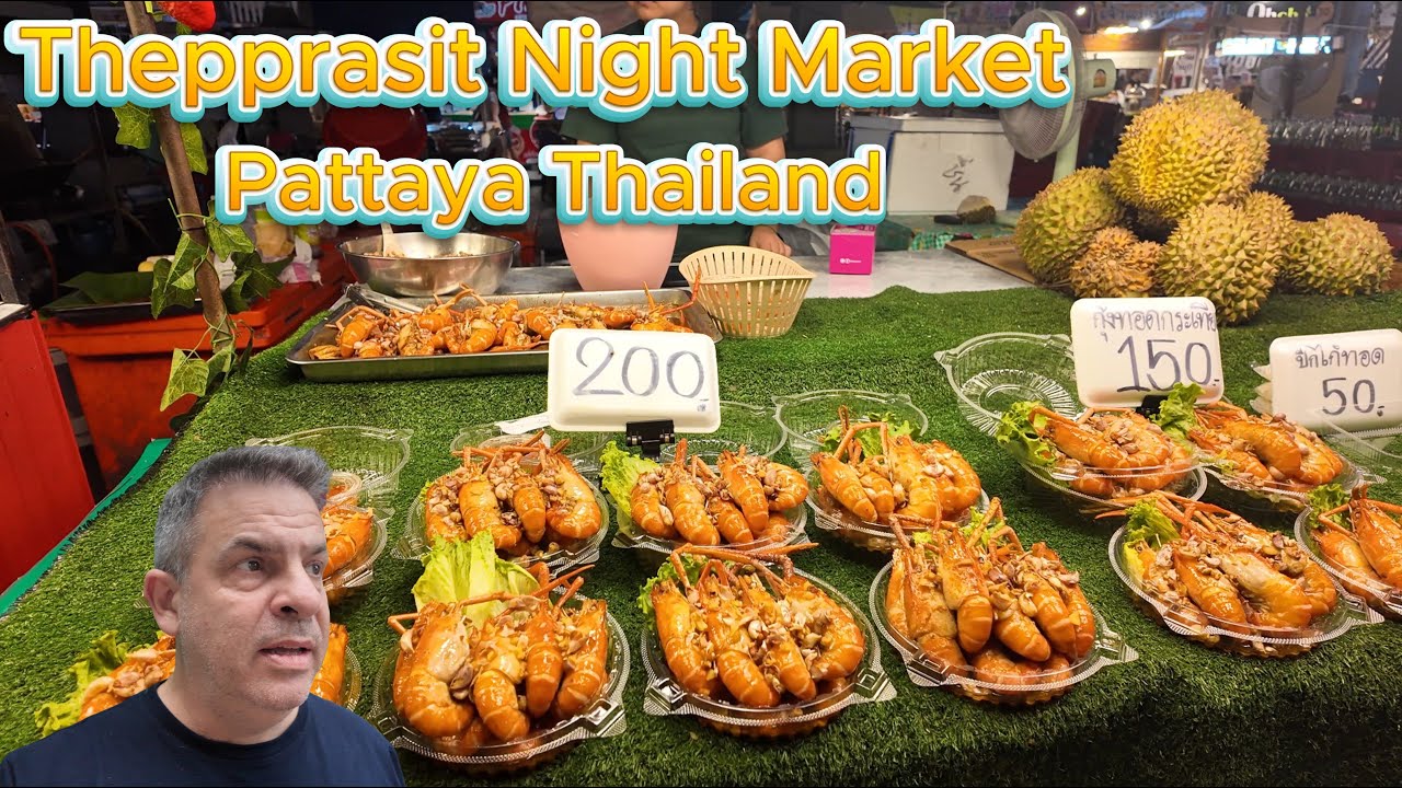 Unveiling Pattaya's Thepprasit Road Night Market: A Thai Paradise of Flavors & Treasures!