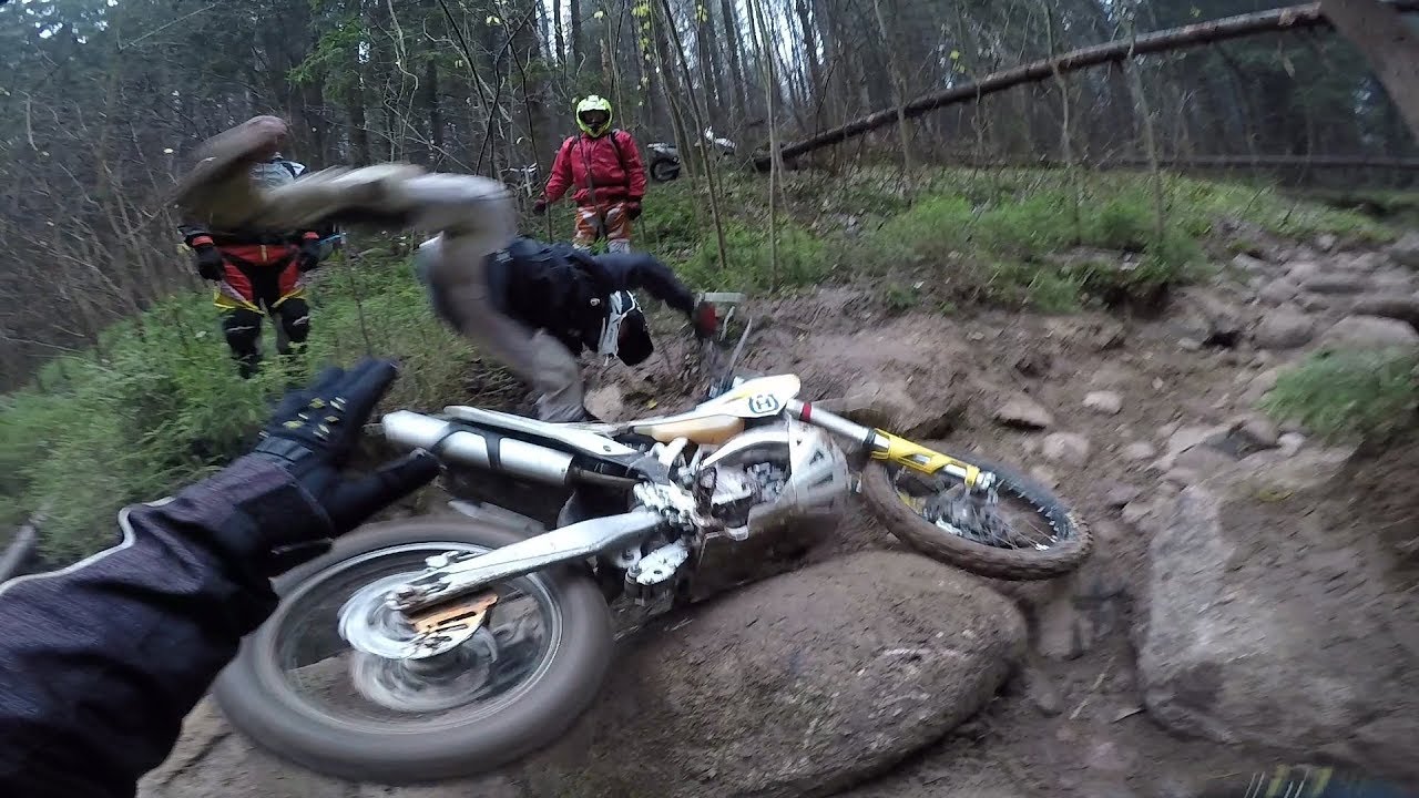 Справится ли электробайк KTM Freeride E-XC с Про-треком? Выживет ли Minsk X250 в каменном ручье?