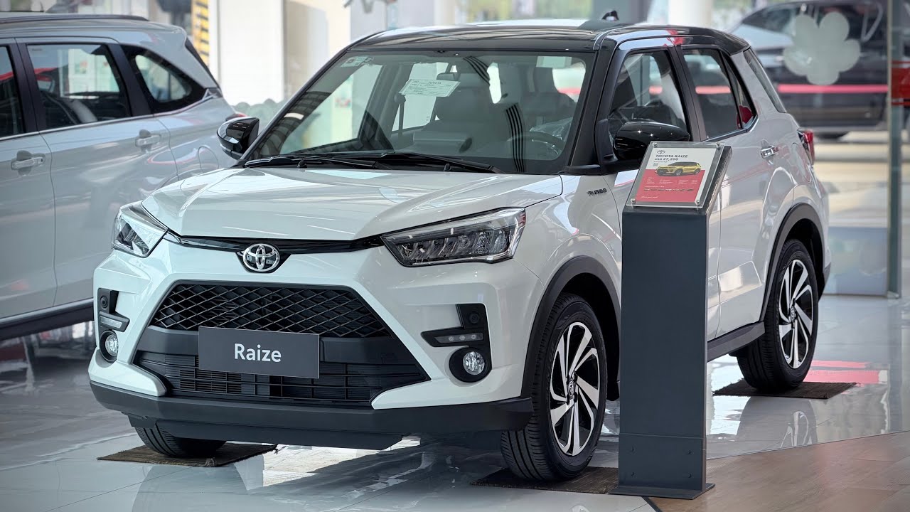 2026 Toyota Raize 2tone | Mini SUV 5-Seat Engine 1.0L Tube Gasoline 