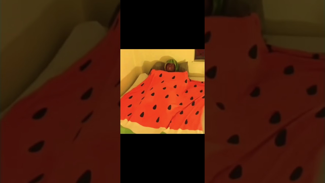 But I got watermelon on to soothe my slumber🍉 