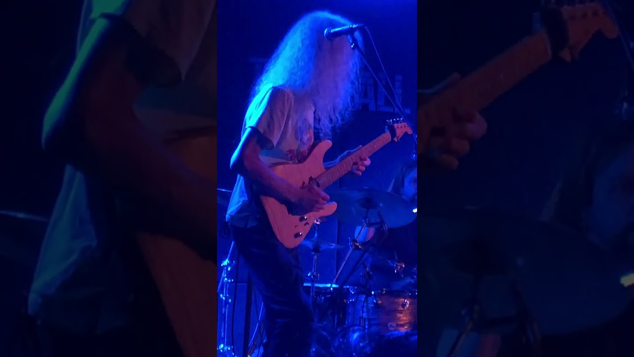 Guthrie Govan | The Aristocrats- Through the Flower live (1080p)
