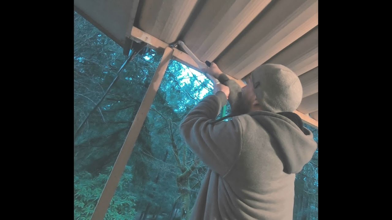 Cleaning the World's Worst Gutter   Part 3