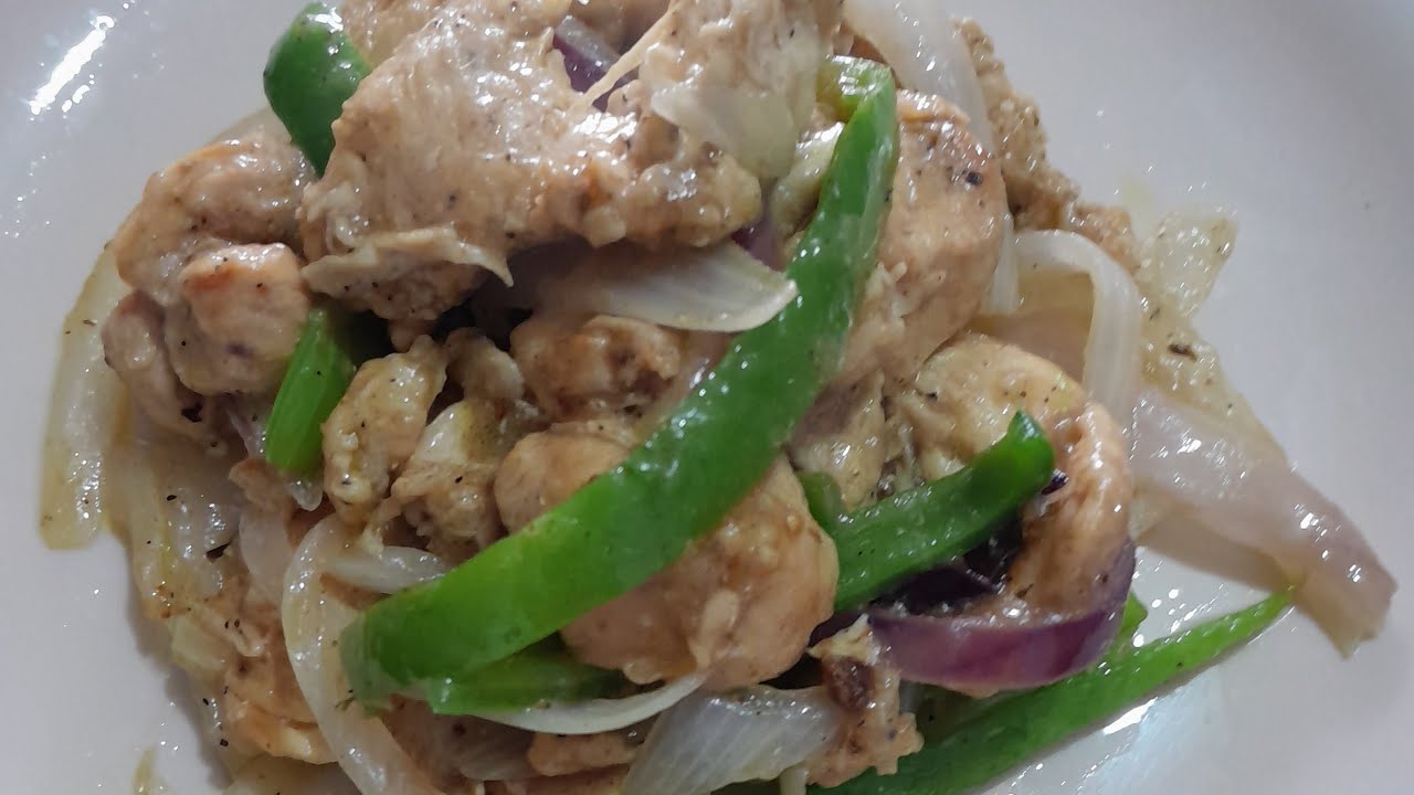 Fajitas de pollo en cebollada
