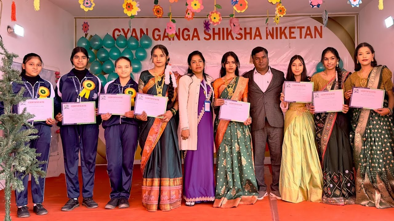 My school performance......||||ANNUAL FUNCTION 💝🎀#annualfunction #dance #friendsforever 