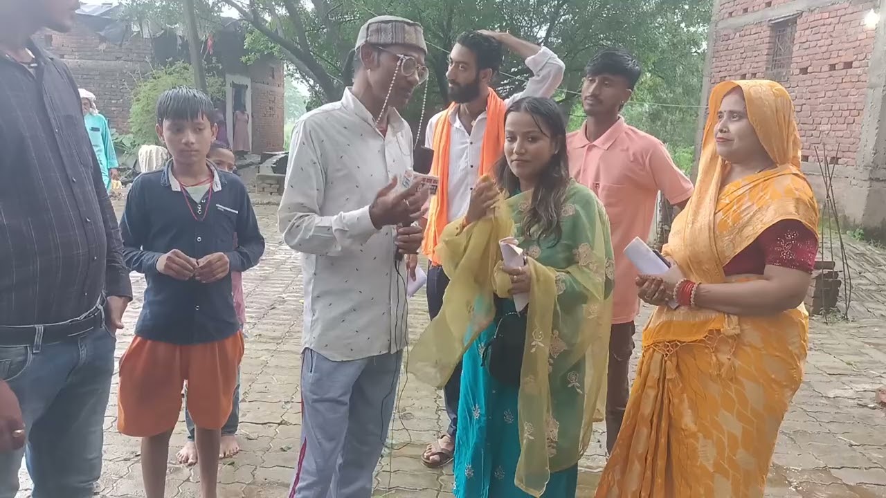 पावर स्टार पवन सिंह की पत्नी ज्योति सिंह का प्रचार करने उतरी ज्योति सिंह की छोटी बहन जूही सिंह 