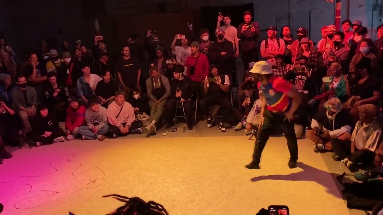 JUNIOR ( RED BULL BC ONE ALL STARS ) VS SHAMGOD ( BOOGIE BRATS ) BBOY BATTLE MAKE HISTORY VOL 2 2022