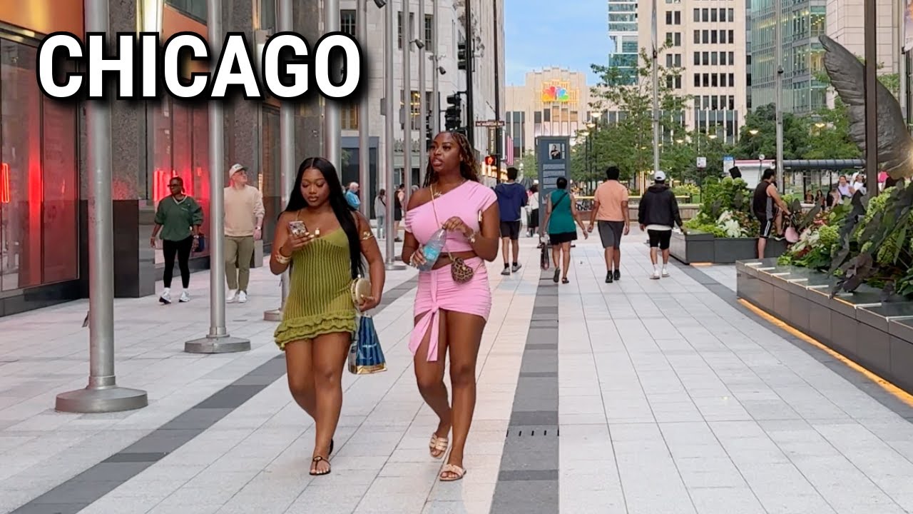 🇺🇸 Chicago Walking Tour 🍃 Early Fall Vibe On Sunday | August 24, 2025 | 4K 60fps Video