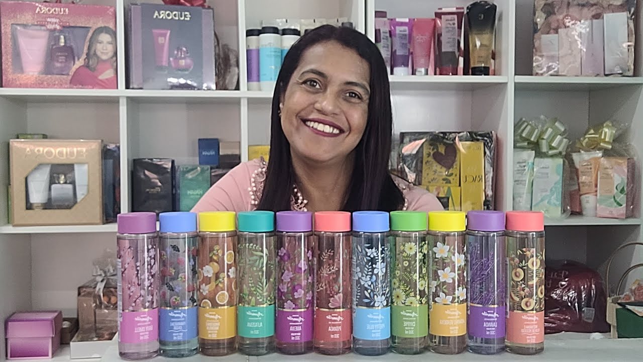 Abertura de caixa do avon com aquavibe e revista avon ciclo 10