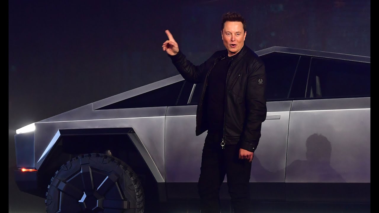 Munster Says Tesla Cybertruck Launch Was 'Painful to Watch'