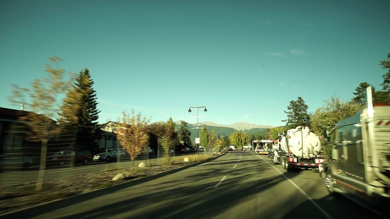 Driving into Jasper