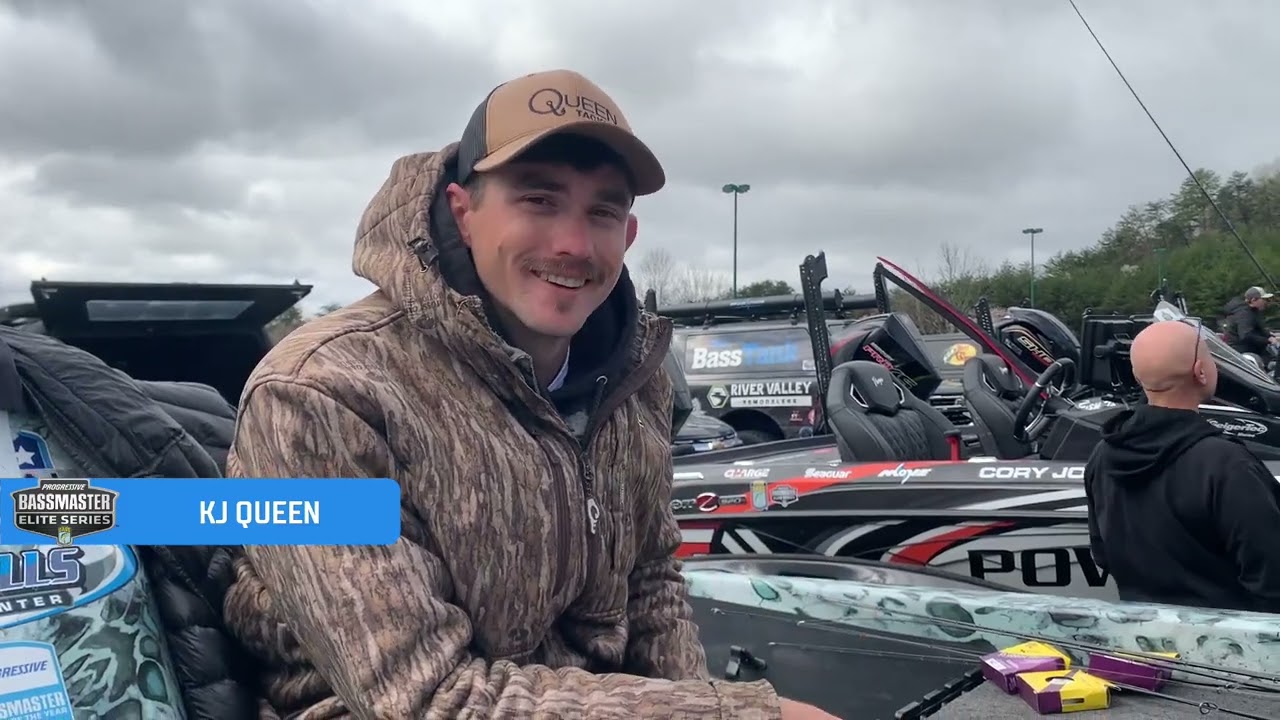 Участники турнира Bassmaster Classic рассказывают о своих героях рыбалки.