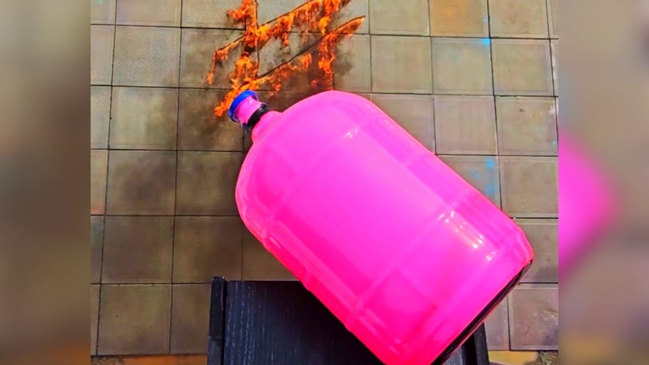 🎈Breaking Glass Bottles and Balloon Drops! Crushing Crunchy & Soft Things!🔥