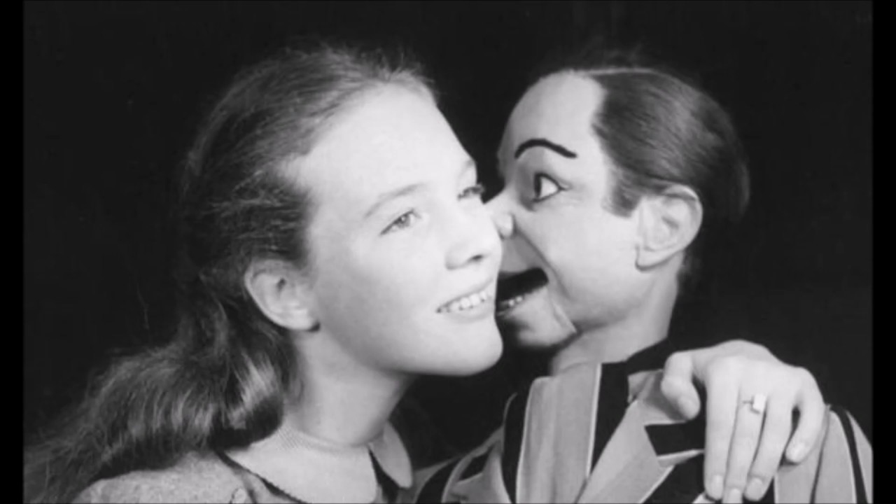 Educating Archie 19 October 1951  Love is where you find it full episode