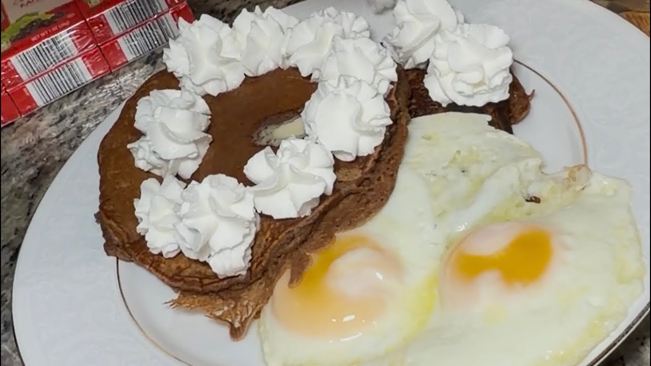 #Pancakes 🥞 de #chocolate ,#banana  y #huevo mi deliciosa Reseta