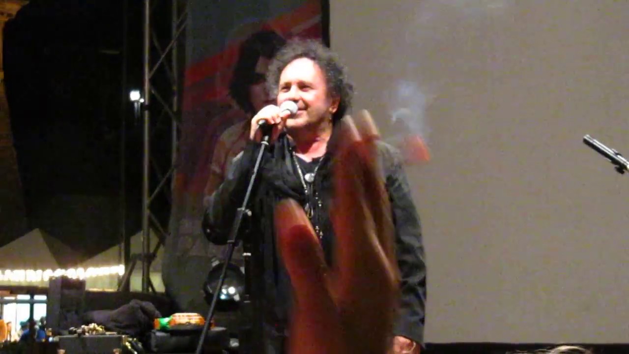 Enzo Avitabile 