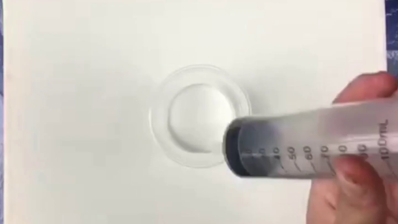 crylic Pouring With A Syringe - Spiral Abstract Painting