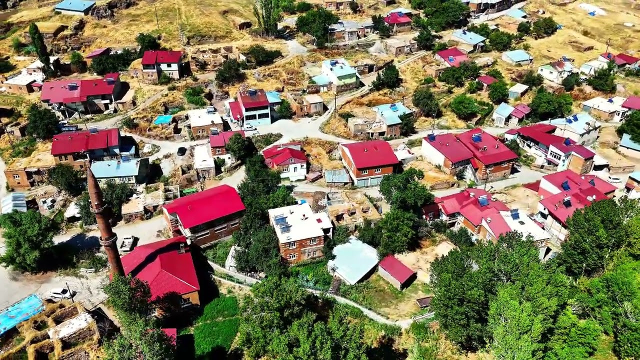 Alakır Köyü ( Kuştiyan )